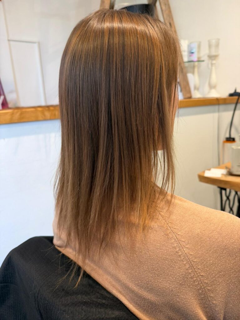 Haarverdichtung bei feinem dünnem Haar - Extreme Haarverlängerung -vorher-nachher - Ausgangslage - 01